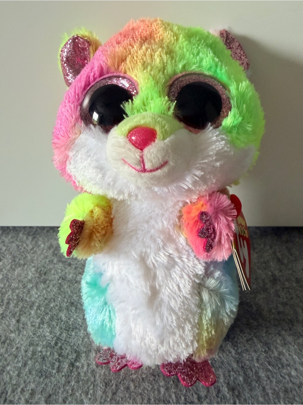 Ty Beanie Boo Rodney the Rainbow Hamster 6” NWT 2018 with sparkling eyes